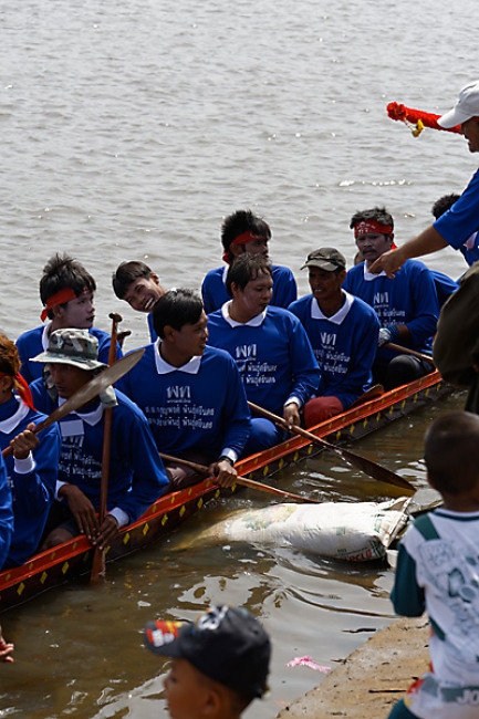 Phimai boat races-2013-060